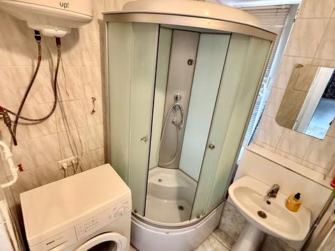 квартира за адресою Богдана Хмельницького вул., 68