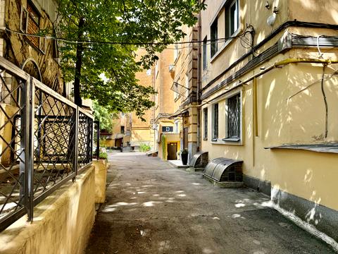 квартира за адресою Богдана Хмельницького вул., 68