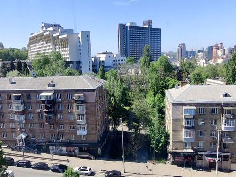 комерційна за адресою Київ, Мечникова вул. (Кловський), 2