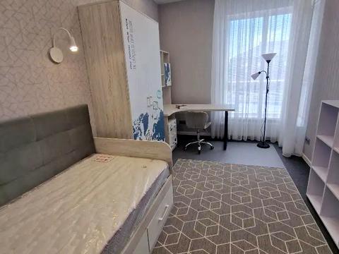 дом по адресу Київська