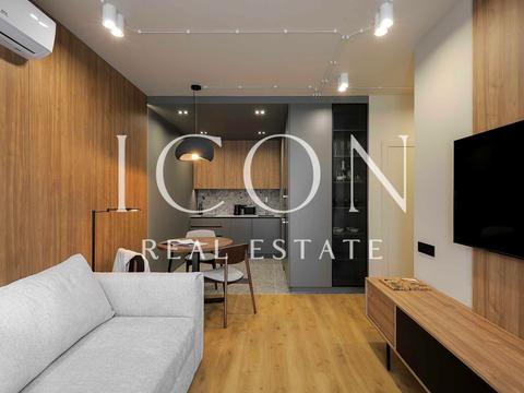 квартира за адресою Салютна вул., 2к25