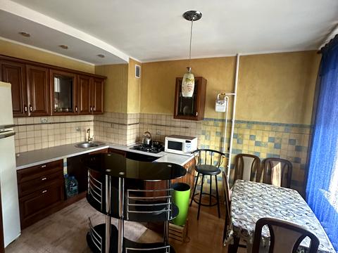 квартира по адресу Героев просп., 40