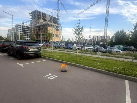 паркоместо по адресу Трускавецкая ул., 10-Г