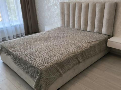 1870698663152624