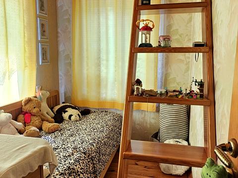 будинок за адресою Горіхова, 73