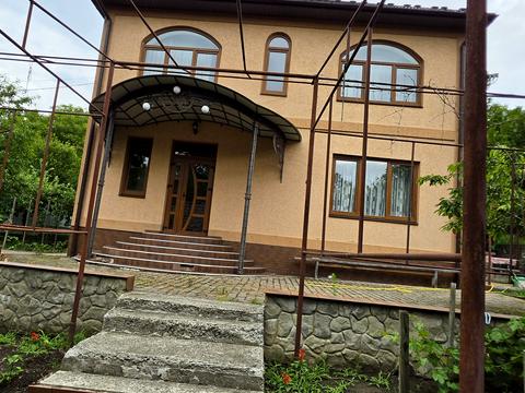 будинок за адресою Чернівці, Миру пров.