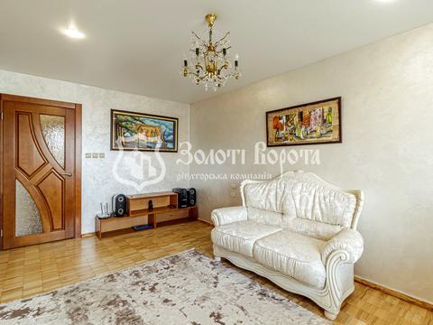 квартира по адресу Зои Гайдай ул., 7-А
