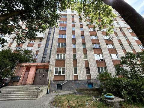 квартира за адресою Івана Миколайчука вул., 5