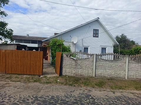 будинок за адресою площа Перемоги, 1