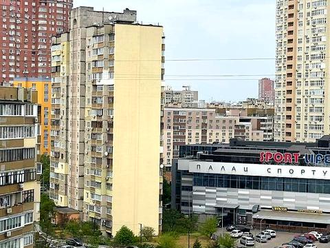 квартира по адресу Драгоманова ул., 25