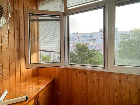 квартира за адресою Перемоги просп., 74г