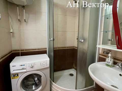 квартира за адресою Перемоги просп., 74г