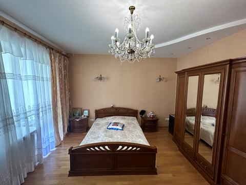 квартира по адресу Хантадзе ул., 1