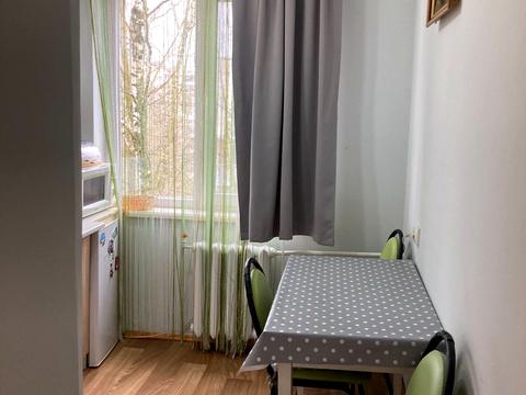квартира за адресою Наукова вул., 20