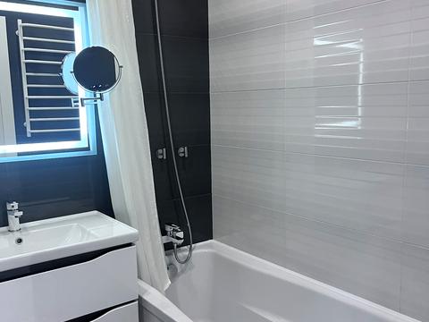квартира за адресою Академіка Сахарова вул., 36