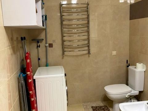 квартира за адресою Будівельників вул., 4