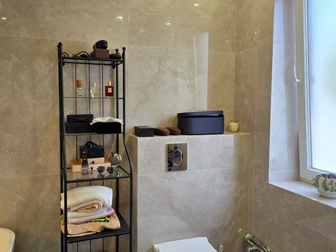 будинок за адресою Центральна вул., 7