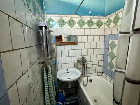 квартира за адресою Героїв просп., 12