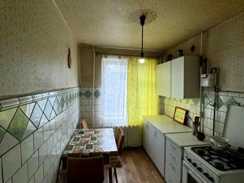 квартира за адресою Героїв просп., 12