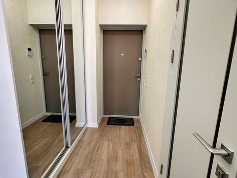 квартира за адресою Причальна вул., 8