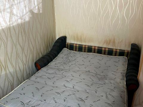 квартира за адресою Івана Дзюби вул. (Сім'ї Сосніних), 12-А