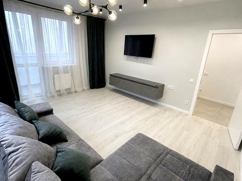 квартира за адресою Ревуцького вул., 40-Б
