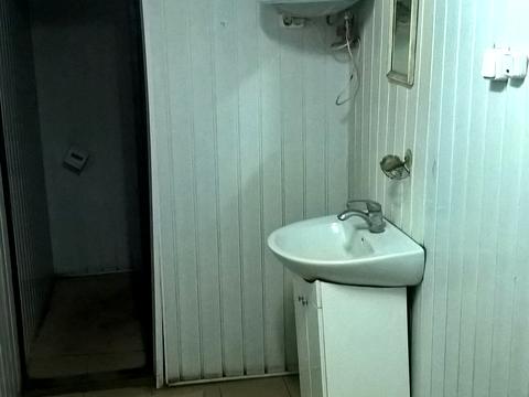 коммерческая по адресу Киевская ул., 2
