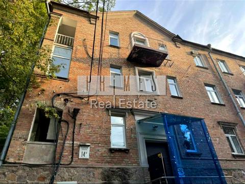 комерційна за адресою Кловський узвіз, 14-А