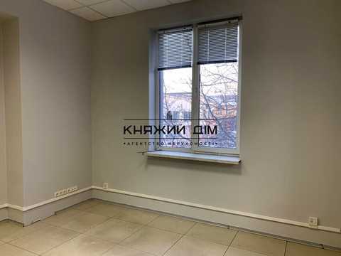 комерційна за адресою Охтирський пров., 3