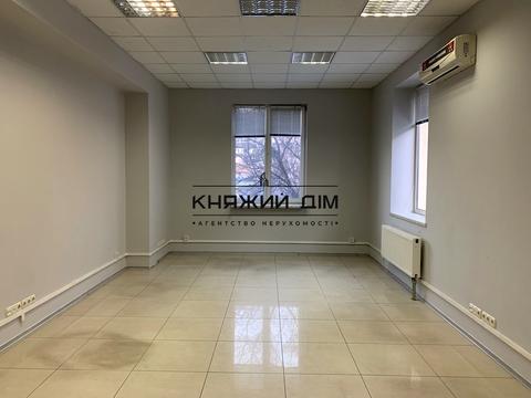 комерційна за адресою Охтирський пров., 3