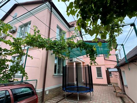 квартира за адресою 44-та лінія вул., 2