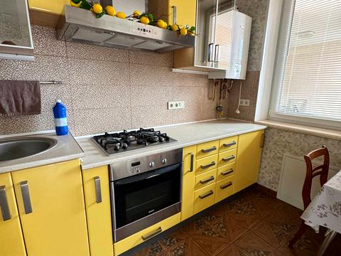 квартира за адресою 44-та лінія вул., 2