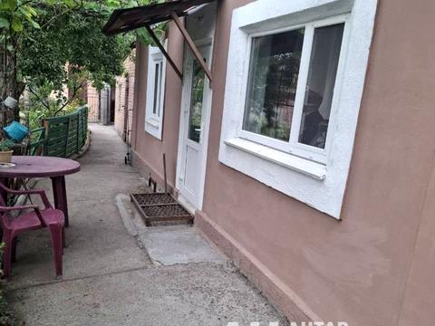 дом по адресу Иосифа Петрова ул. (Ватутіна)