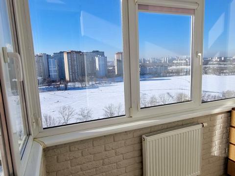 квартира по адресу Ревуцкого ул., 9