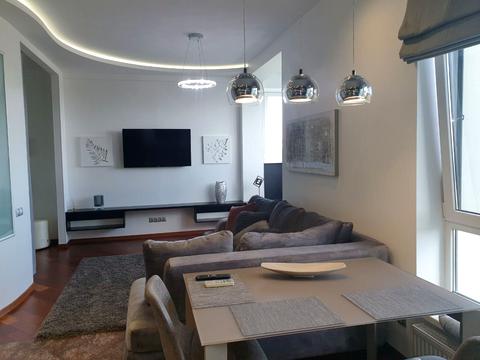 квартира по адресу Андрея Верхогляда ул. (Михайла Драгомирова), 3