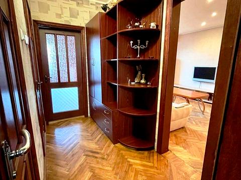 квартира за адресою Анни Ахматової вул., 6