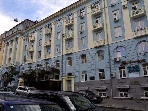коммерческая по адресу Евгения Чикаленко ул. (Пушкінська), 20