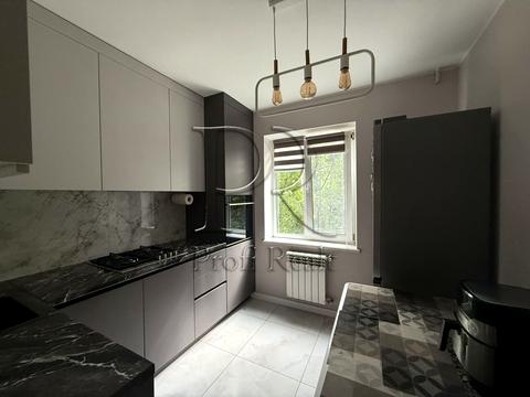 квартира за адресою Симона Петлюри вул. (Черняховського), 13