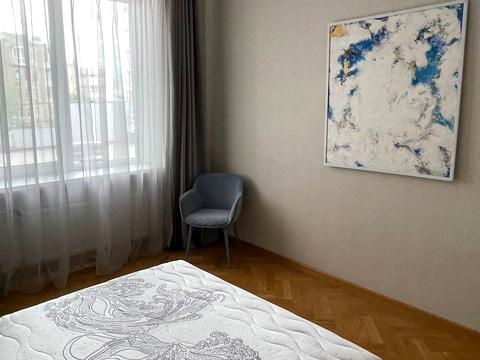 квартира за адресою Інститутська вул., 18