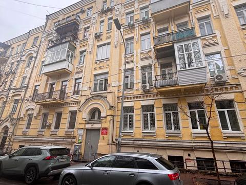 квартира за адресою Стрілецька вул., 7/6