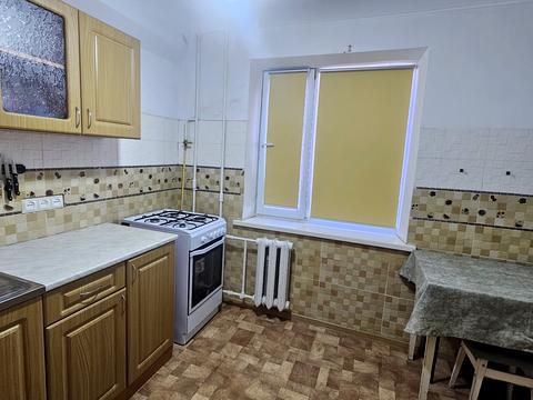 квартира за адресою Героїв полку "Азов" вул. (Маршала Малиновського), 32-Б
