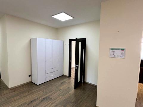 комерційна за адресою Тернопільська вул., 21