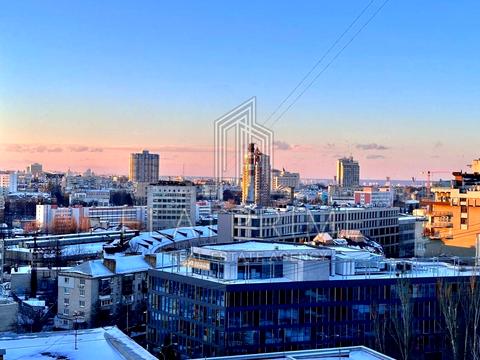 квартира за адресою Михайла Омеляновича-Павленка вул. (Суворова), 19-А