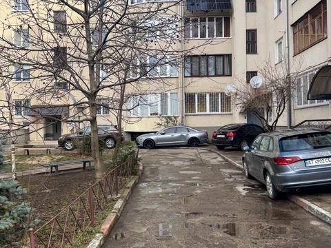 квартира за адресою Карпатської Січі вул., 6