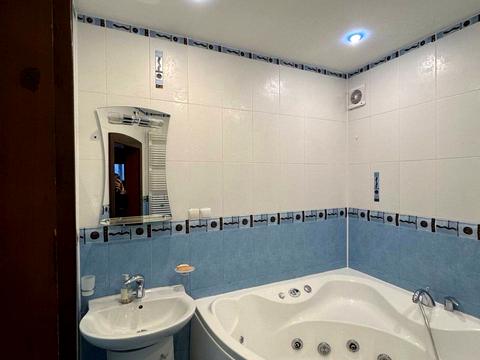 квартира за адресою Карпатської Січі вул., 6