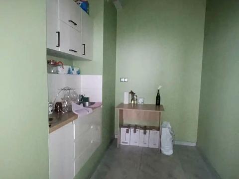 комерційна за адресою Мечникова вул., 19