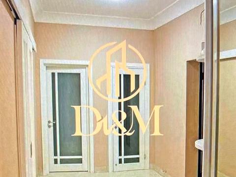 квартира за адресою Дніпровська набережна вул., 14
