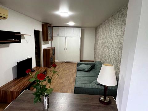 квартира за адресою Рубіновий бульв., 5
