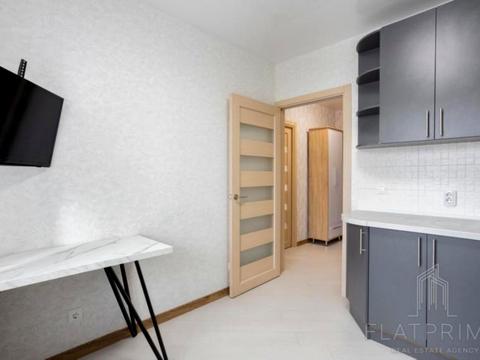 квартира за адресою Софії Русової вул., 7-Г