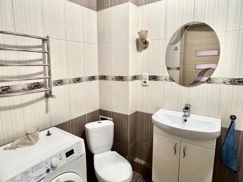 квартира за адресою Академіка Амосова вул., 22